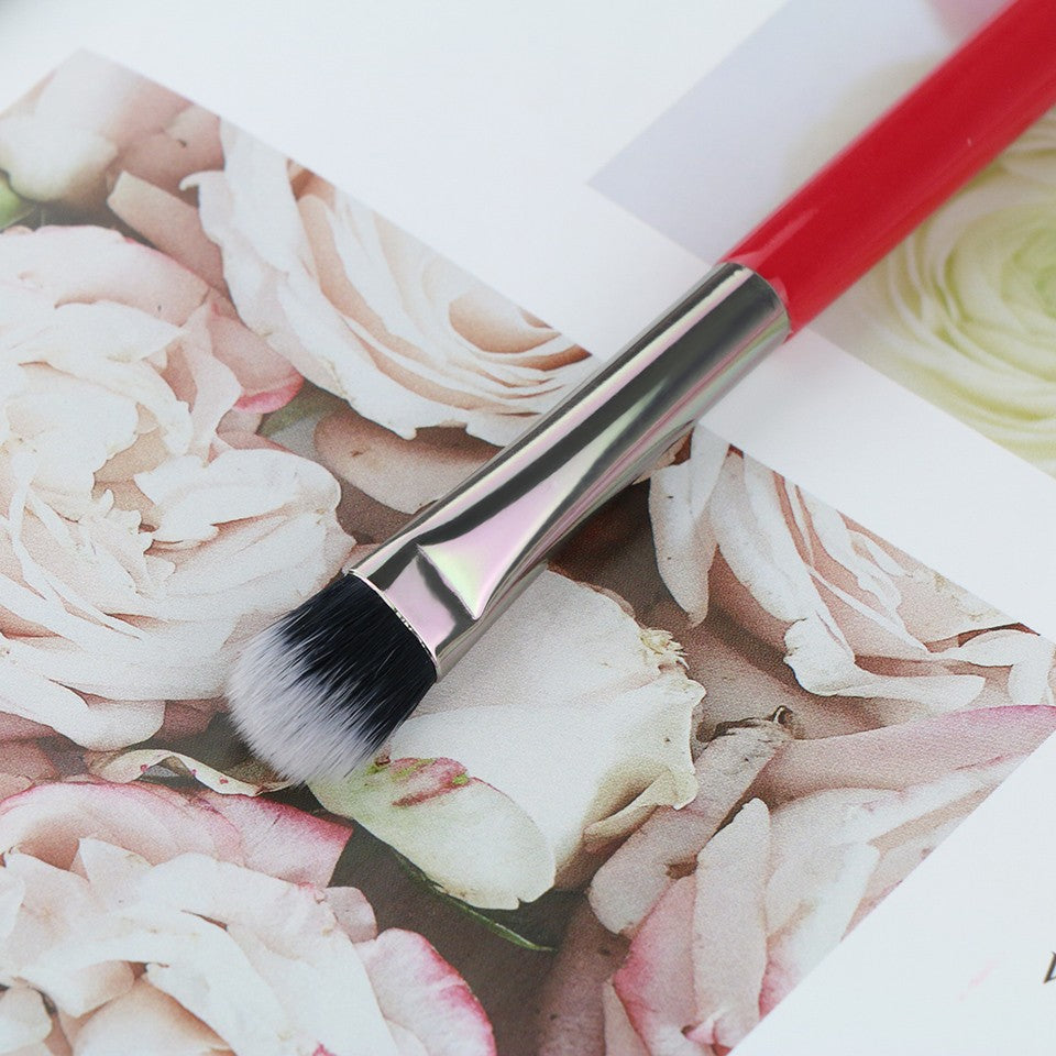 Pensula concealer par capra Beili Red H233