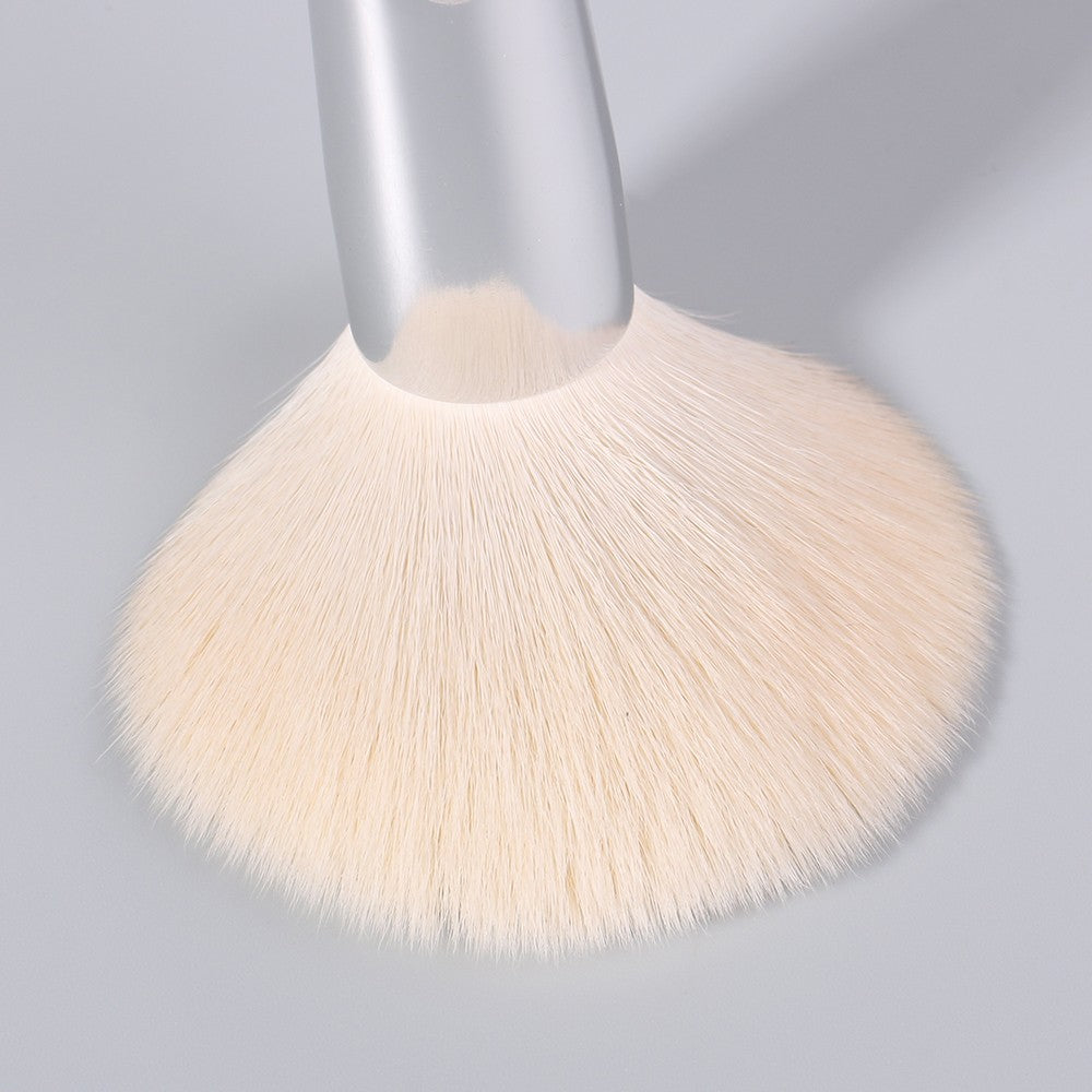 Pensula blush lana Beili Black B101