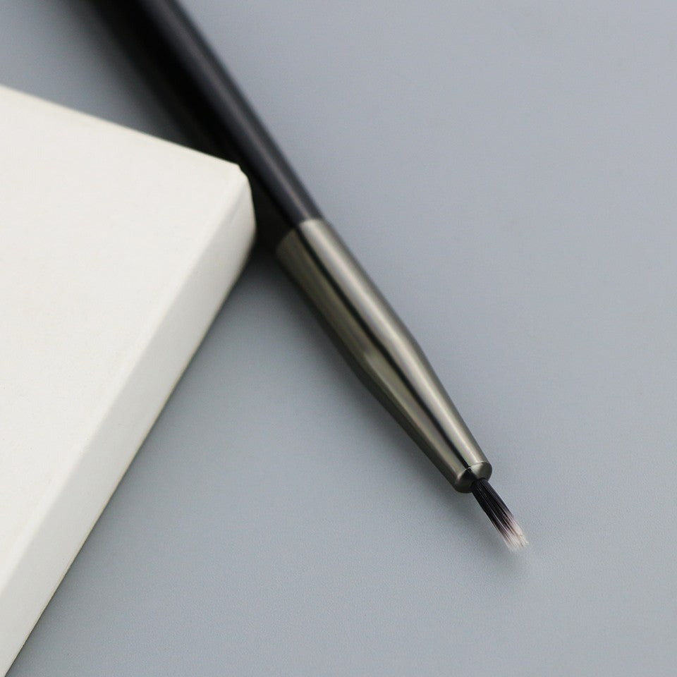 Pensula eyeliner par sintetic Beili Black BX853