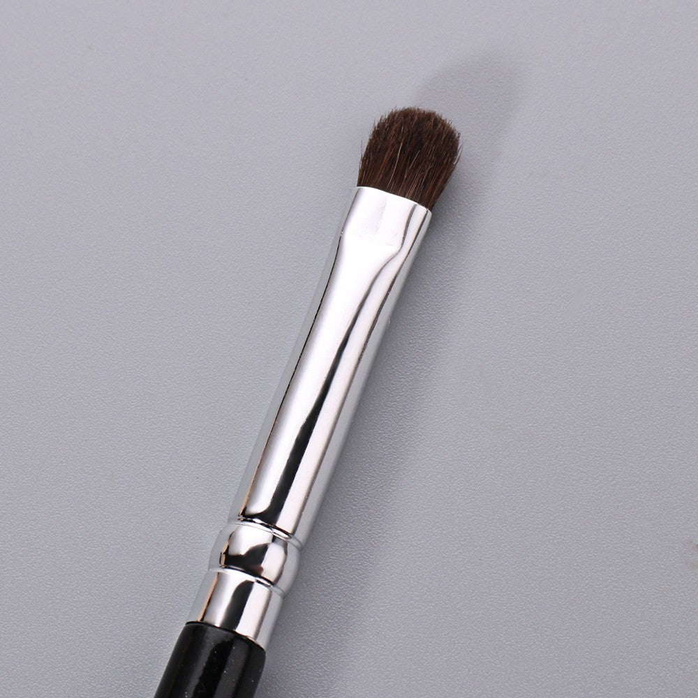 Pensula fard par ponei Beili Black B237