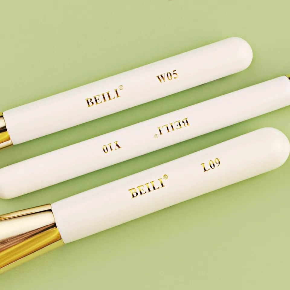 Set 7 pensule make-up Beili White Gold